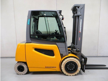 Chariot élévateur électrique JUNGHEINRICH EFG