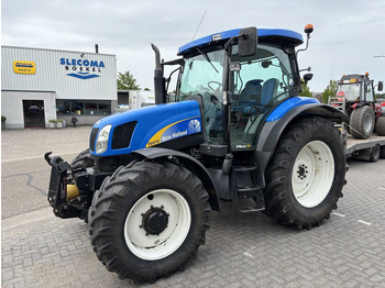 Tracteur agricole NEW HOLLAND T6000
