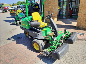 Motofaucheuse John Deere 2500EH greens triple mower: photos 3