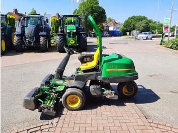Motofaucheuse John Deere 2500EH greens triple mower: photos 5
