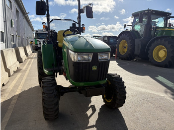 Micro tracteur John Deere 3025E Compact tractor: photos 3