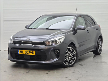 Voiture à hayon KIA