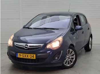 Voiture OPEL