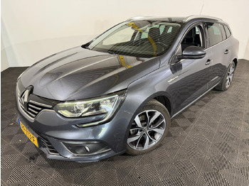 Voiture RENAULT