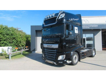 Tracteur routier DAF XF 530