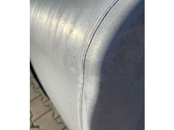 Réservoir de carburant pour Camion Volvo ZBIORNIK PALIWA RENAULT DXI VOLVO FH FM 120X70X70 21177667: photos 2