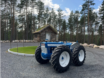 Tracteur agricole FORD