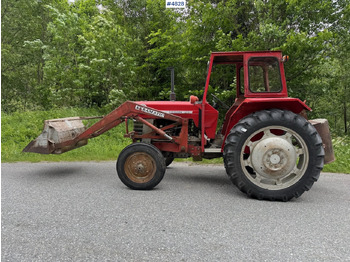 Tracteur agricole MASSEY FERGUSON 1000 series