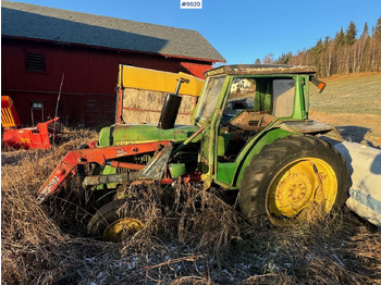 Tracteur agricole JOHN DEERE 2030