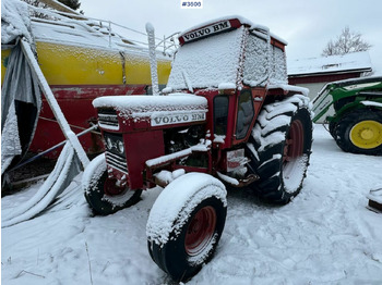 Tracteur agricole VOLVO