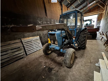Tracteur agricole FORD