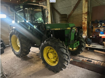 Tracteur agricole JOHN DEERE 2850