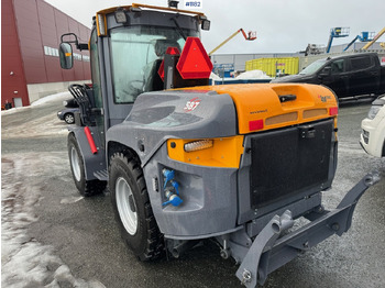 Valet de ferme 2023 LM Trac 587, DEMO, LIKE NEW!: photos 4 Valet de ferme 2023 LM Trac 587, DEMO, LIKE NEW!: photos 4