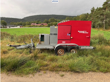 Véhicule de voirie/ Spécial