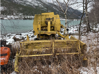 Moissonneuse-batteuse New Holland Clayson M122 Combine harvester. Repair project: photos 2 Moissonneuse-batteuse New Holland Clayson M122 Combine harvester. Repair project: photos 2