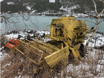 Moissonneuse-batteuse New Holland Clayson M122 Combine harvester. Repair project: photos 4 Moissonneuse-batteuse New Holland Clayson M122 Combine harvester. Repair project: photos 4