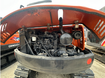 Pelle sur chenille DOOSAN DH60-7: photos 3