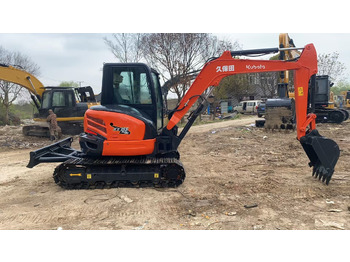 Pelle sur chenille KUBOTA