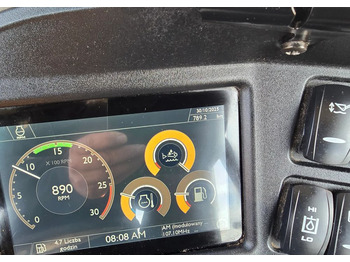 Tractopelle JCB: photos 3 Tractopelle JCB: photos 3