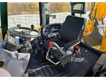 Tractopelle JCB: photos 4 Tractopelle JCB: photos 4