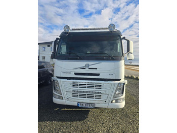 Travaux routiers VOLVO FM 370