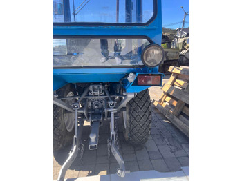 Tracteur agricole Iseki TX1500 brøyteskjær og feiekost: photos 2