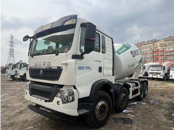 Camion malaxeur SINOTRUK HOWO