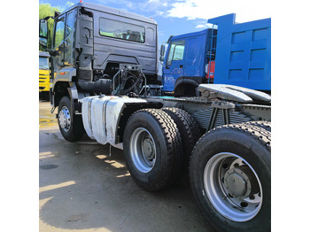 Tracteur routier SINOTRUCK HOWO: photos 4