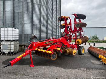 Machine agricole VÄDERSTAD