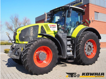 Tracteur agricole CLAAS Axion 960