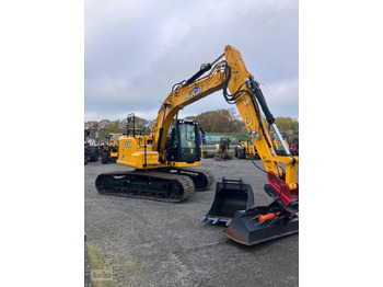 Pelle sur chenille JCB