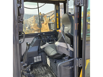 Mini pelle Komatsu PC56: photos 4