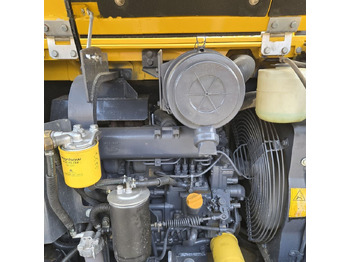 Mini pelle Komatsu PC56: photos 2