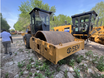 Compacteur à pieds de mouton/ Monocylindre SEM