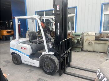 Crédit-bail de TCM FD30 TCM FD30: photos 4