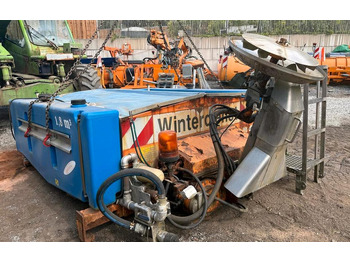 Epandeur de sable UNIMOG