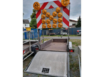Remorque LED Nissen VZ616 B3 Verkehrsleittafel Verkehrsleitanhänger Absperrtafel Verkehrssicherungsanhänger Verkehrssicherung Leittafel: photos 4