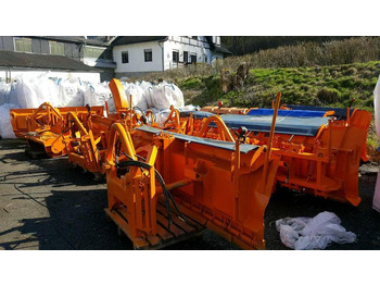 Lame à neige UNIMOG