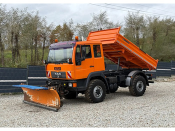 Camion benne UNIMOG