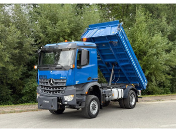 Camion benne MERCEDES-BENZ Arocs
