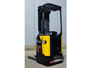 Chariot élévateur électrique CATERPILLAR