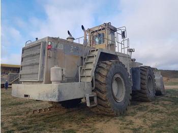 Chargeuse sur pneus CATERPILLAR 992