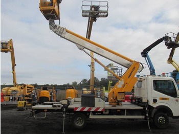 Camion avec nacelle MULTITEL