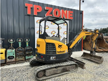 Mini pelle Bobcat E26 à 18900 € HT: photos 3 Mini pelle Bobcat E26 à 18900 € HT: photos 3