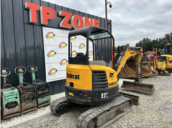 Mini pelle Bobcat E26 à 18900 € HT: photos 5 Mini pelle Bobcat E26 à 18900 € HT: photos 5