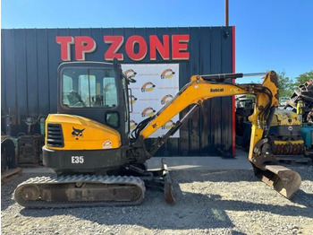 Mini pelle BOBCAT E35