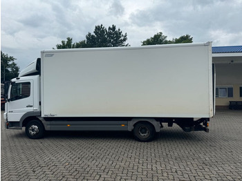 Camion fourgon Mercedes-Benz 818: photos 5