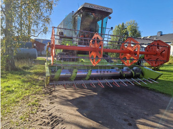 Moissonneuse-batteuse CLAAS Dominator 130: photos 4