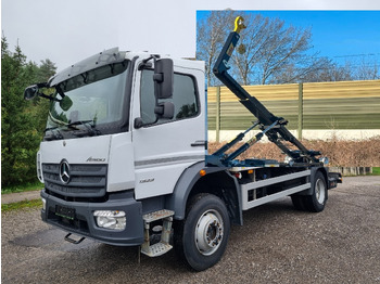 Camion ampliroll MERCEDES-BENZ Atego 1323