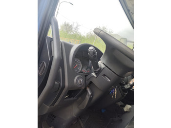 Châssis cabine IVECO EUROCARGO 140E25: photos 2